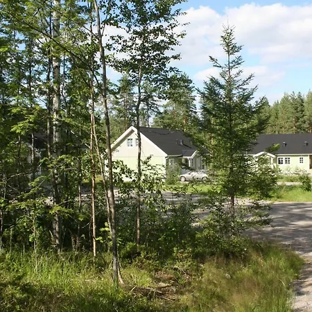 Surkeenjaerven Jaakon Talot Chalet *